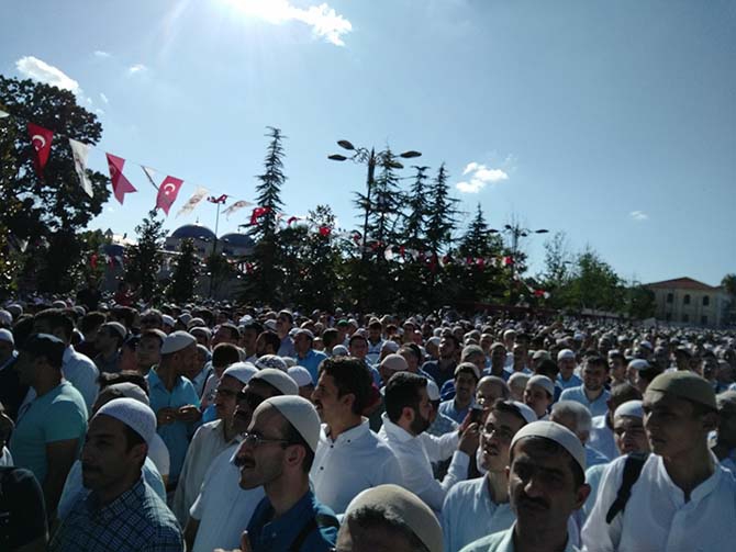 Abdullah Yeğin Ağabeyin cenazesinden 19