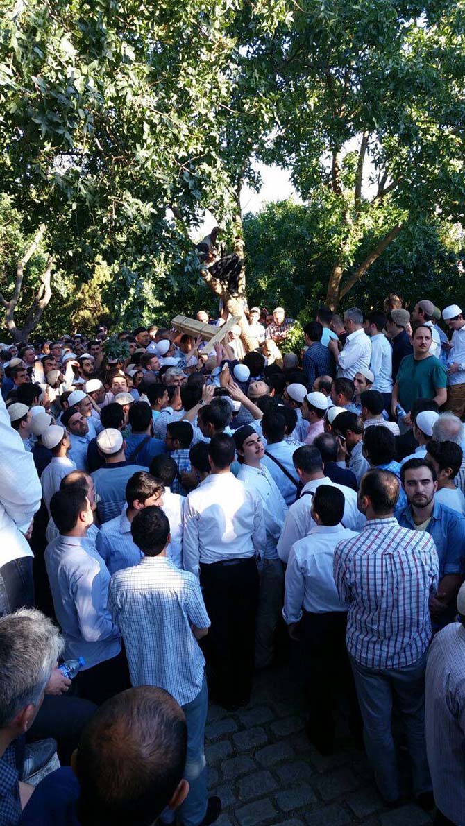 Abdullah Yeğin Ağabeyin cenazesinden 26