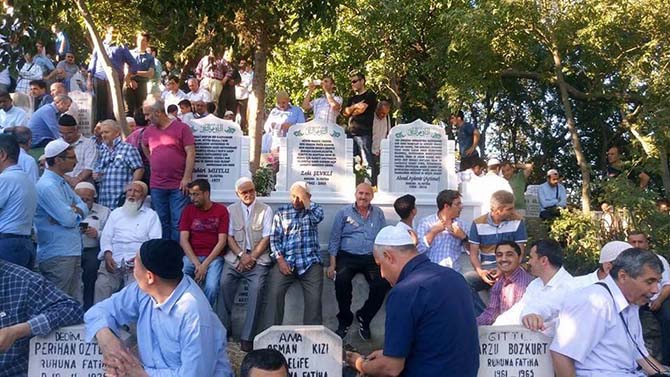 Abdullah Yeğin Ağabeyin cenazesinden 27