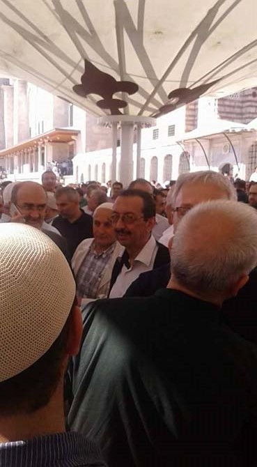 Abdullah Yeğin Ağabeyin cenazesinden 5