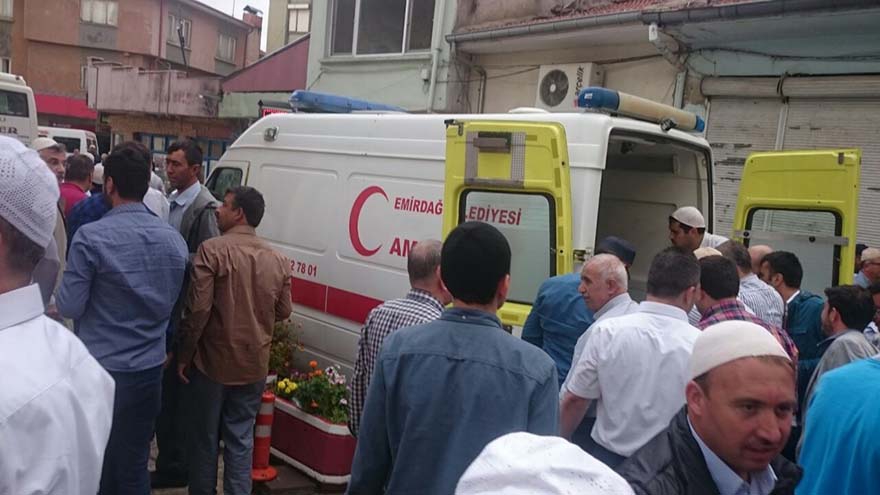 Mahmut Çalışkan Ağabey dualarla ebediyete uğurlandı 3