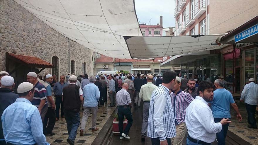 Mahmut Çalışkan Ağabey dualarla ebediyete uğurlandı 8