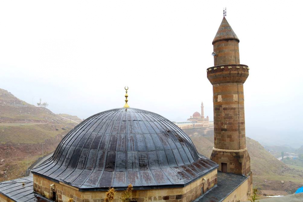 İshak Paşa Sarayı'nı hiç böyle gördünüz mü? 6