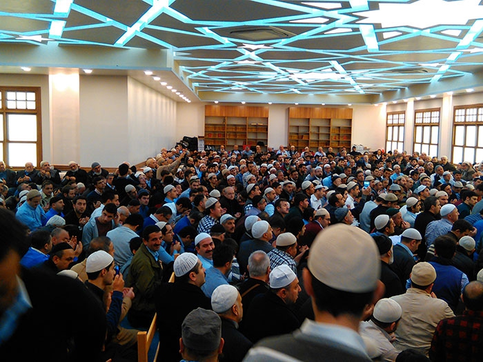 Mustafa Sungur ağabey mevlidine yoğun ilgi 1