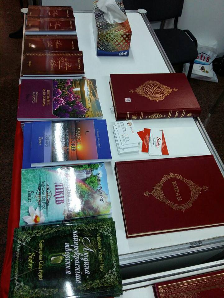 Ukrayna kitap fuarında Risale-i Nur notları 2