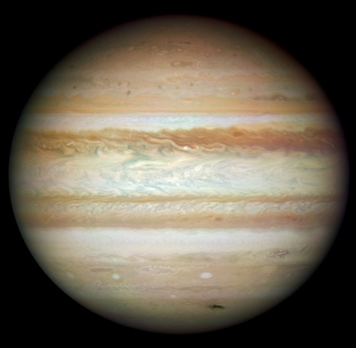 Yeni Hubble'dan Kareler 5