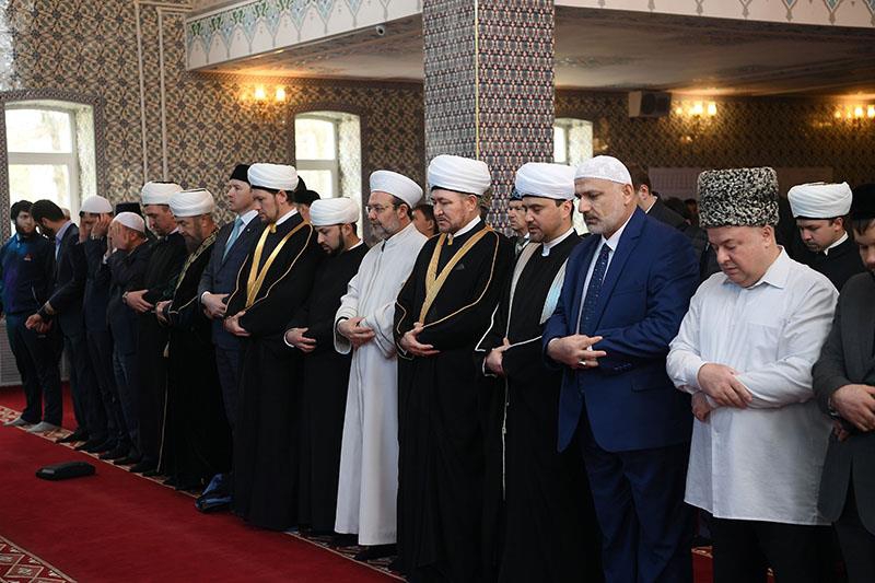 Mehmet Görmez: Said Nursi Kostroma camisinde Tatarlara Kur'an öğretti 21