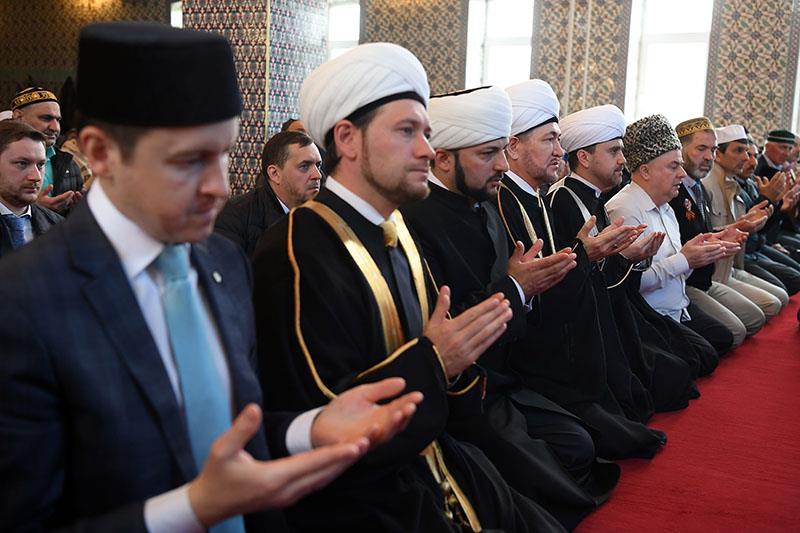 Mehmet Görmez: Said Nursi Kostroma camisinde Tatarlara Kur'an öğretti 26