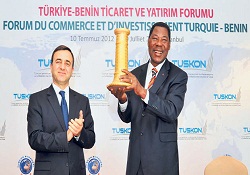 Gül, söz verdi, Benin'e dört uçak dolusu işadamı gelecek
