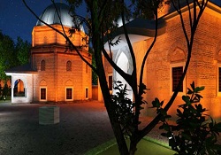 Muradiye Külliyesi restore ediliyor