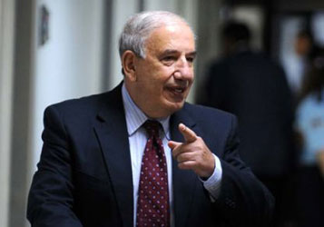 O Prof, Nurcu faaliyetleri organize ediyor!