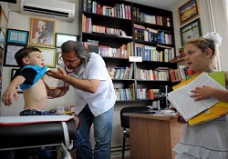 Aile hekimi hastayı daha az bekletiyor