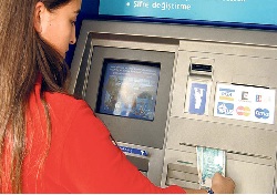Eşi vefat eden 144 bin kadına maaş bağlandı