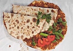 Lahmacun marka oluyor