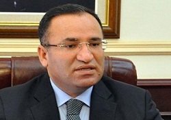 Bozdağ: İnsanlık suçu işleniyor