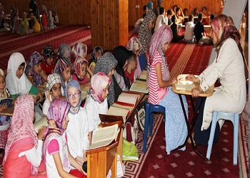 Amacımız çocuklara cemaati sevdirmek