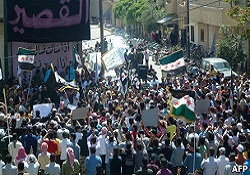 Ürdün, Suriyeliler için yeni mülteci kampı açtı