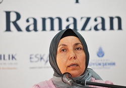 'Birbirimizin hikayelerine yabancıyız'