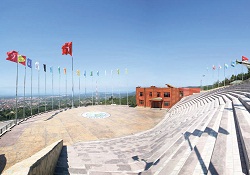 Bu tepe, tarih öğretiyor