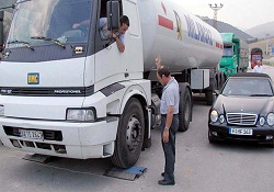 Kamyonlar tartıya çıktı yolların yükü hafifledi
