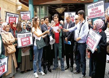 Seçim kazanmak için başörtüsü yasaklanıyor