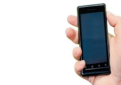 Virüs saldırılarının yeni hedefi akıllı telefonlar