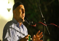 Boşnak imama her kesimden büyük ilgi