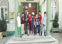 Namazı camide kılana bisiklet