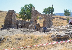 Antik kent, halkın tapulu malı