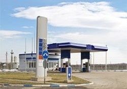Akaryakıt istasyonlarına tek tip tabela
