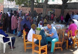 Türk doktorları, Somali'de 250 bin hastaya sağlık hizmeti verdi