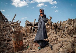 İran, deprem nedeniyle yabancı yardım kabul edeceğini açıkladı