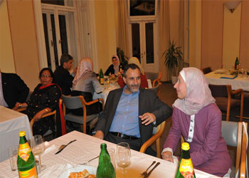 Avusturyalı Bakanlardan iftar yemeği