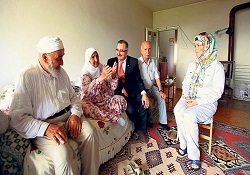 10 çocuğu var ama bayramda kapısını açan yok