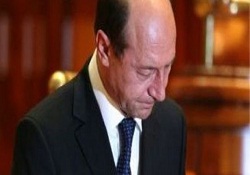 Romanya'da mahkeme referandumu iptal etti