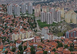 Üç ayda 106 bin 35 konut el değiştirdi