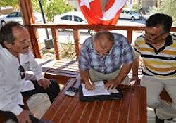 Üniversiteli muhtar', köylünün umudu oldu