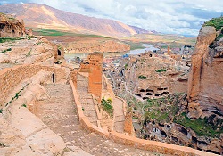 Hasankeyf Kalesi tadilatta, ziyaret yasak