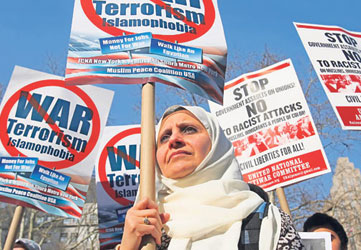 ABD'li, Müslüman tanıyorsa pozitif bakıyor