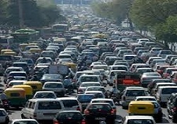 TEM'de bayram dönüşü trafiği
