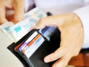 SGK 8 bin 500 kişinin maaşını iptal etti!