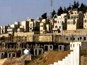 Hukuksuz İsrail yerleşim yeri yıkılıyor