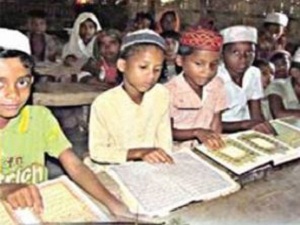 Arakanlı miniklerin Kur'an sevinci