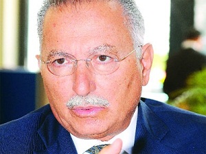 İhsanoğlu Londra'ya davet edildi