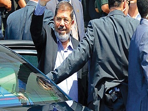 'Suriye, Mısır'ı suçlamak yerine ülkede akan kana odaklanmalı'