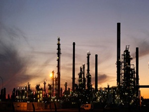 Suudi Arabistan, 'petrol ithalatçısı olma' riski ile karşı karşıya