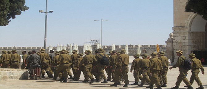 Mescid-i Aksa'nın avlusundaki dans gösterisine tepki