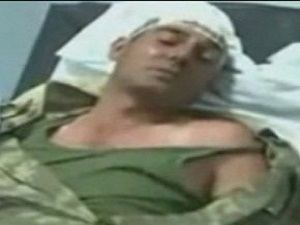 Namaza gitti, yaralı olarak kurtuldu!