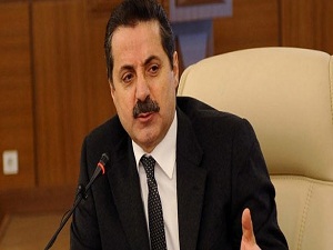 İki bakan emeklilik yaşında kafaları karıştırdı!