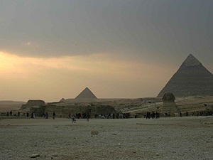 Piramitlere vizesiz döneme doğru